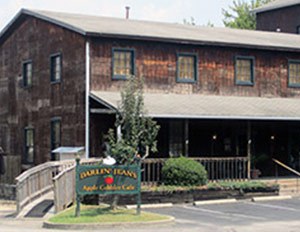 Restaurants Meet Me In Midway Darlin Jeans Le Cobbler Café